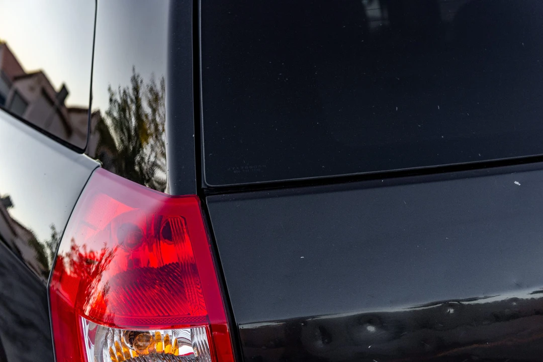 2006 Dodge Magnum SRT8 2nd Gen - Image 27 of 31