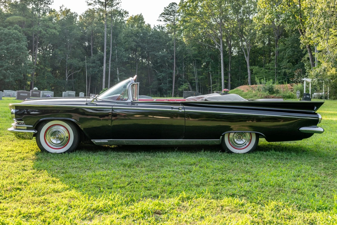 1959 Buick LeSabre - Image 11 of 31