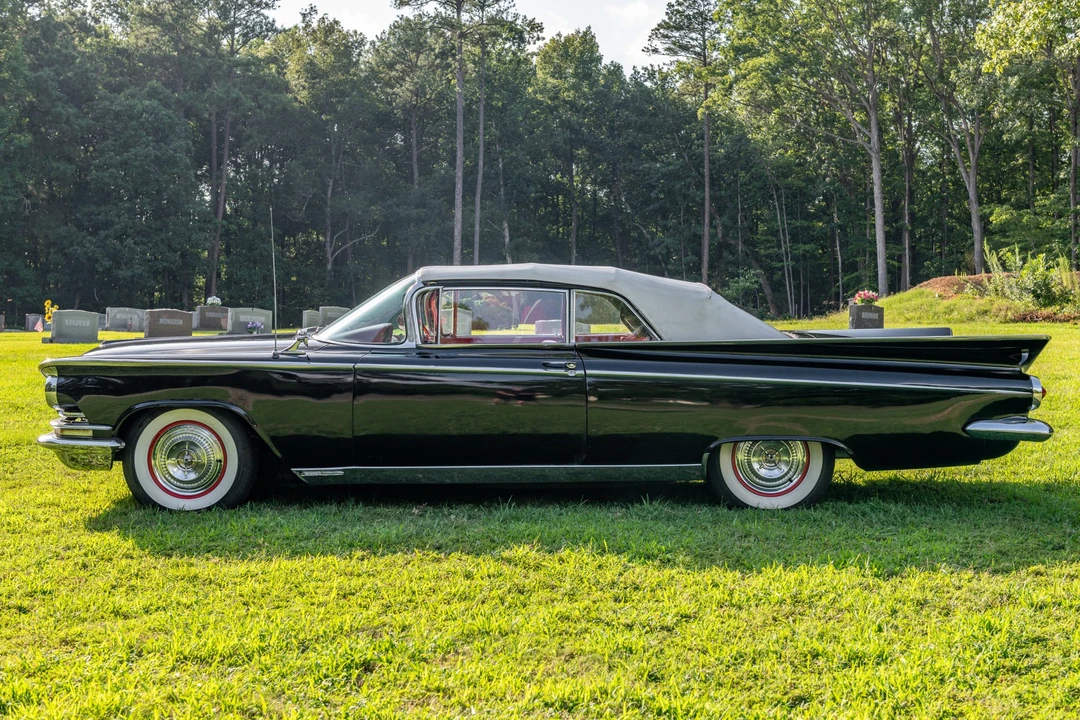 1959 Buick LeSabre - Image 3 of 31