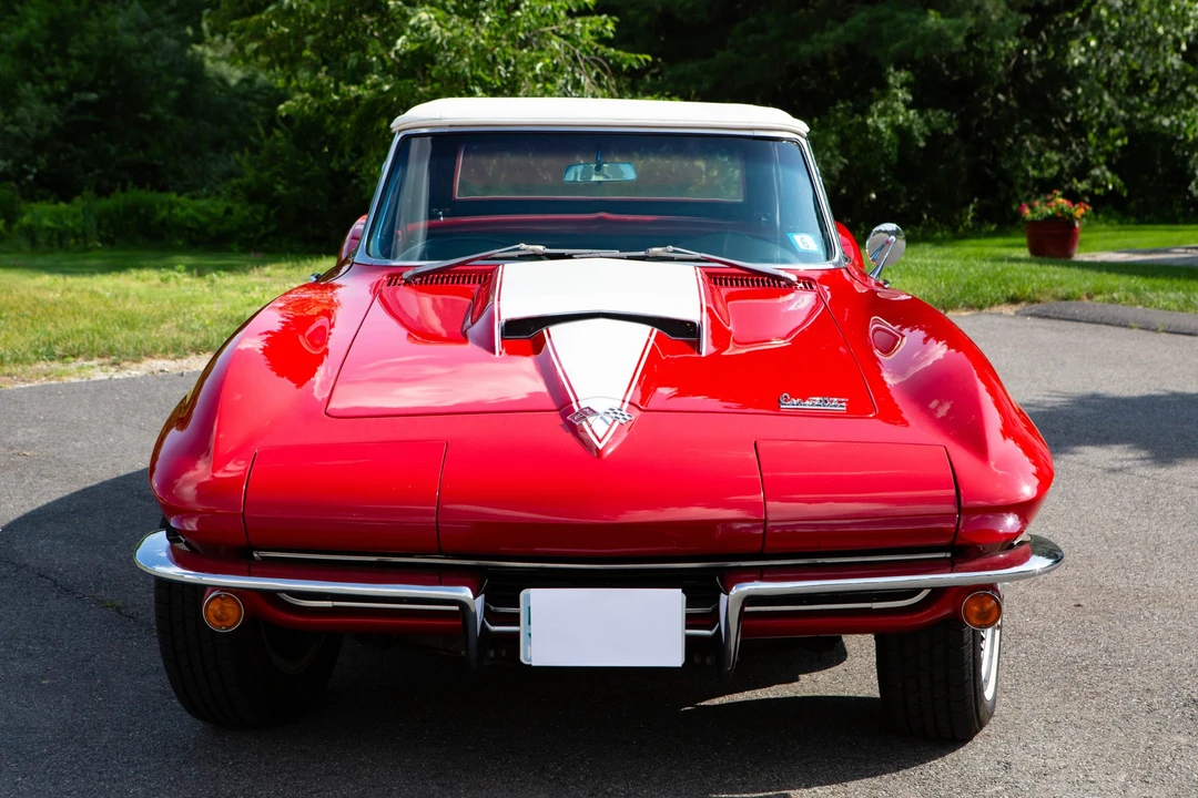 1965 Chevrolet Corvette C2 - Image 13 of 31