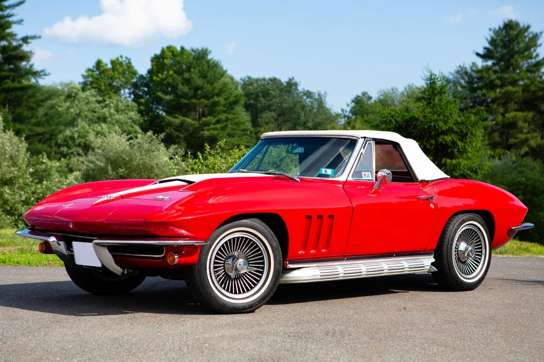 1965 Chevrolet Corvette C2 - Image 16 of 31