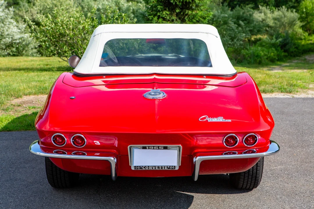 1965 Chevrolet Corvette C2 - Image 18 of 31