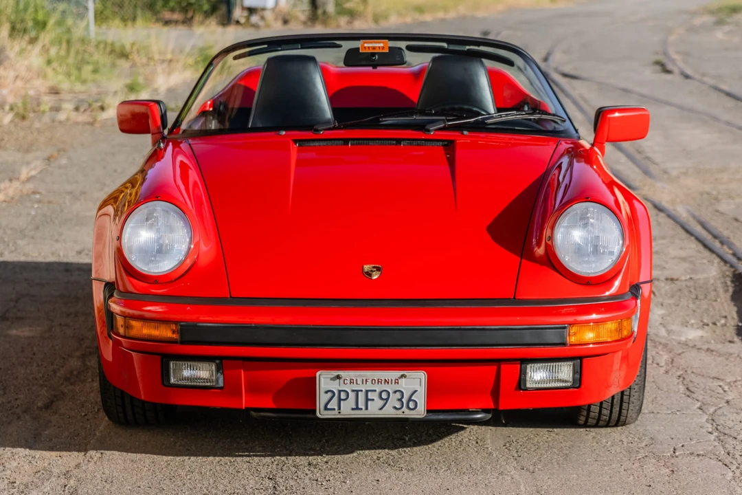 1989 Porsche 911 Carrera 3.2 - Image 13 of 31