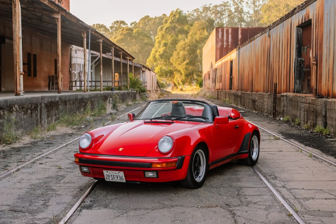1989 Porsche 911 Carrera 3.2 - Image 9 of 31