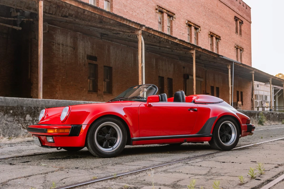 1989 Porsche 911 Carrera 3.2 - Image 2 of 31