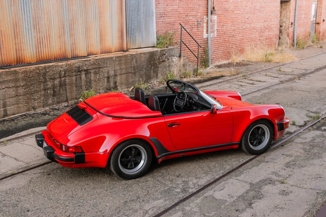 1989 Porsche 911 Carrera 3.2 - Image 19 of 31