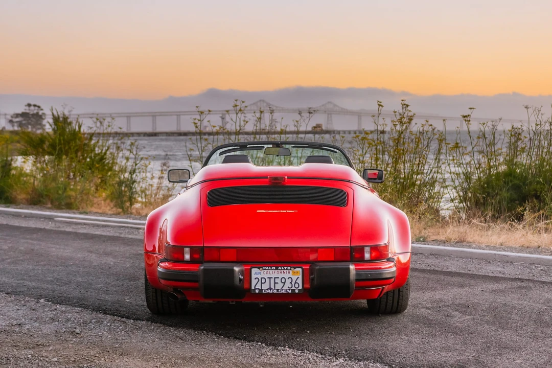 1989 Porsche 911 Carrera 3.2 - Image 24 of 31