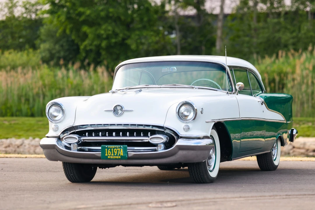 1955 Oldsmobile 88 - Image 4 of 31