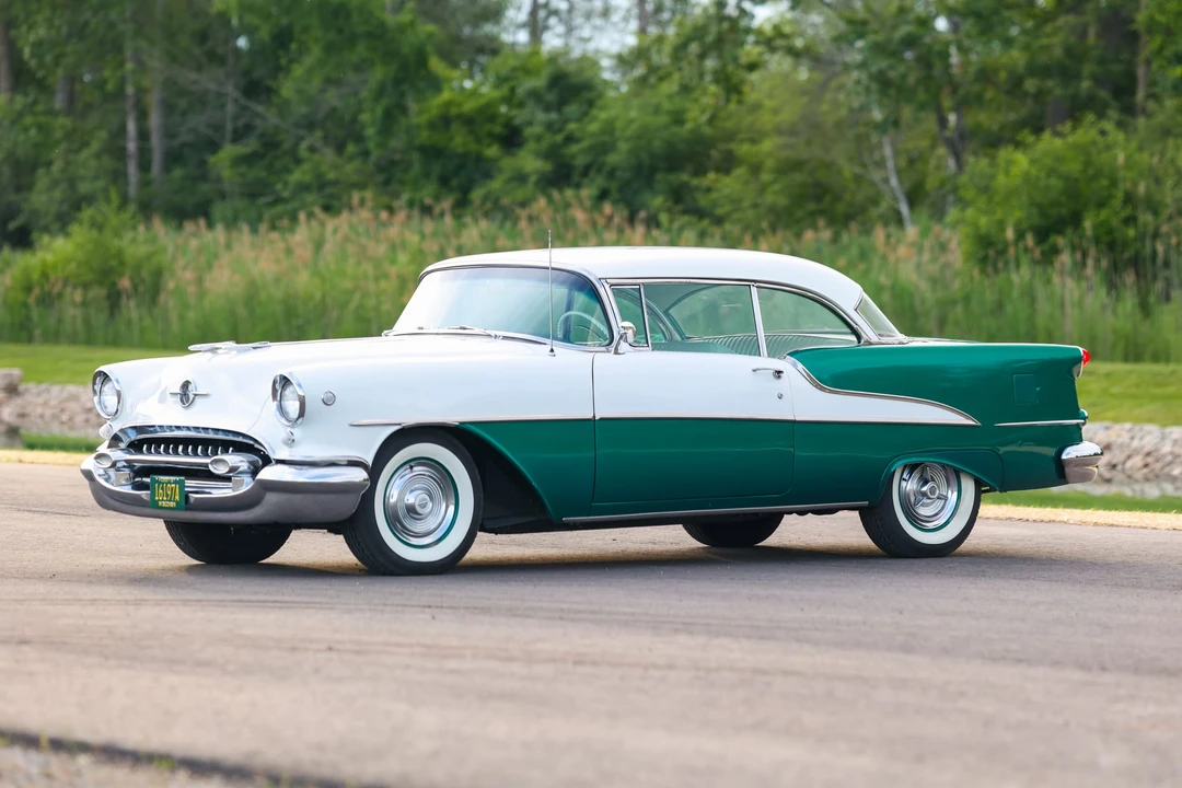 1955 Oldsmobile 88 - Image 9 of 31