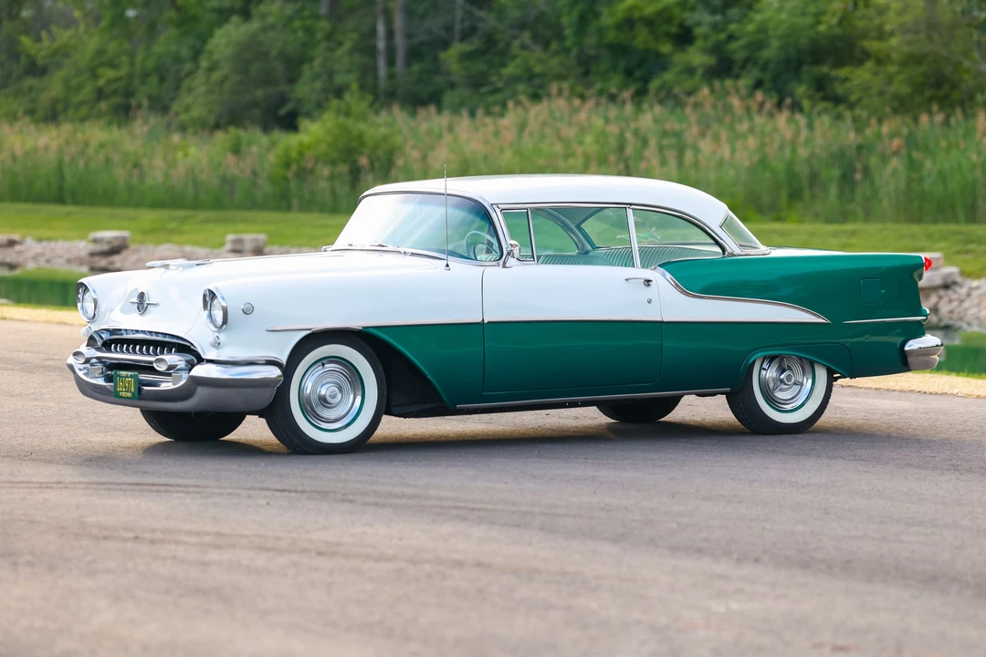 1955 Oldsmobile 88 - Image 10 of 31