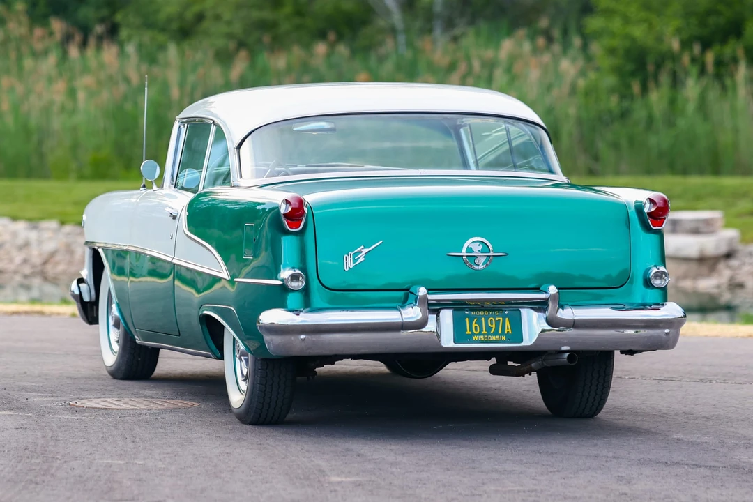 1955 Oldsmobile 88 - Image 20 of 31