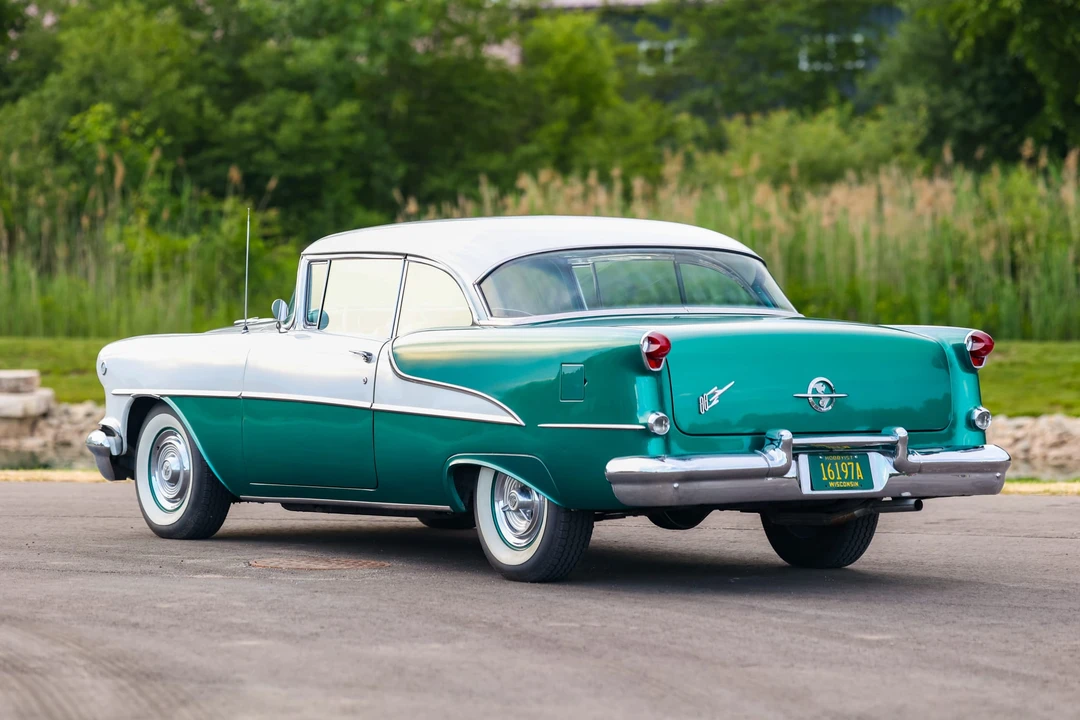 1955 Oldsmobile 88 - Image 17 of 31