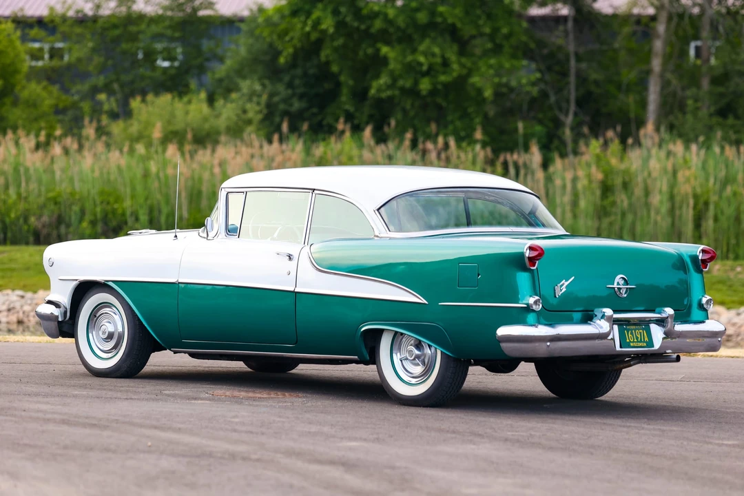 1955 Oldsmobile 88 - Image 13 of 31