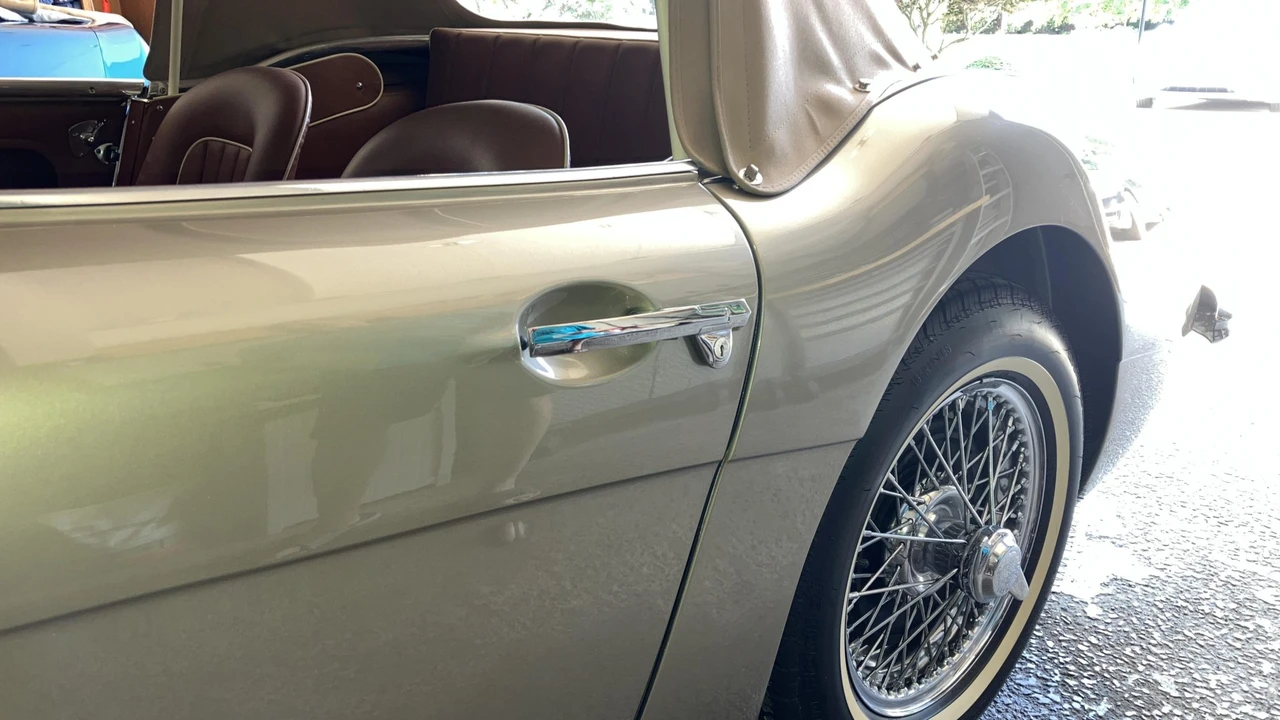 1957 Austin-Healey 100-6 - Image 21 of 31
