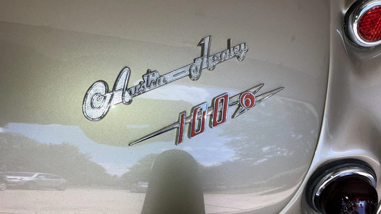1957 Austin-Healey 100-6 - Image 27 of 31