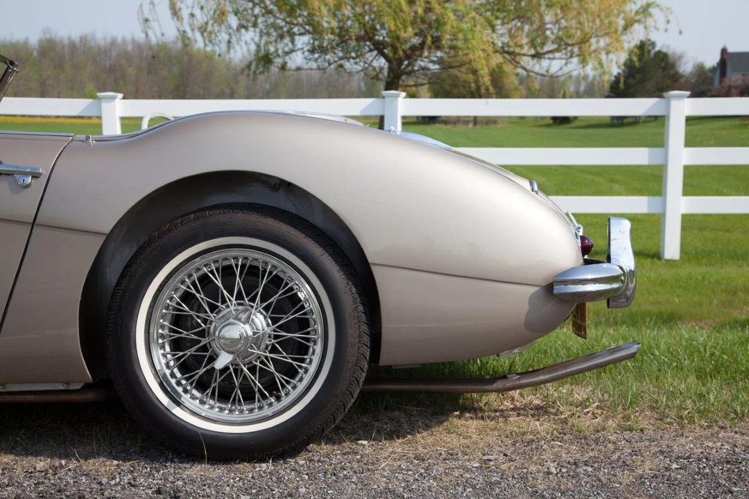 1957 Austin-Healey 100-6 - Image 23 of 31