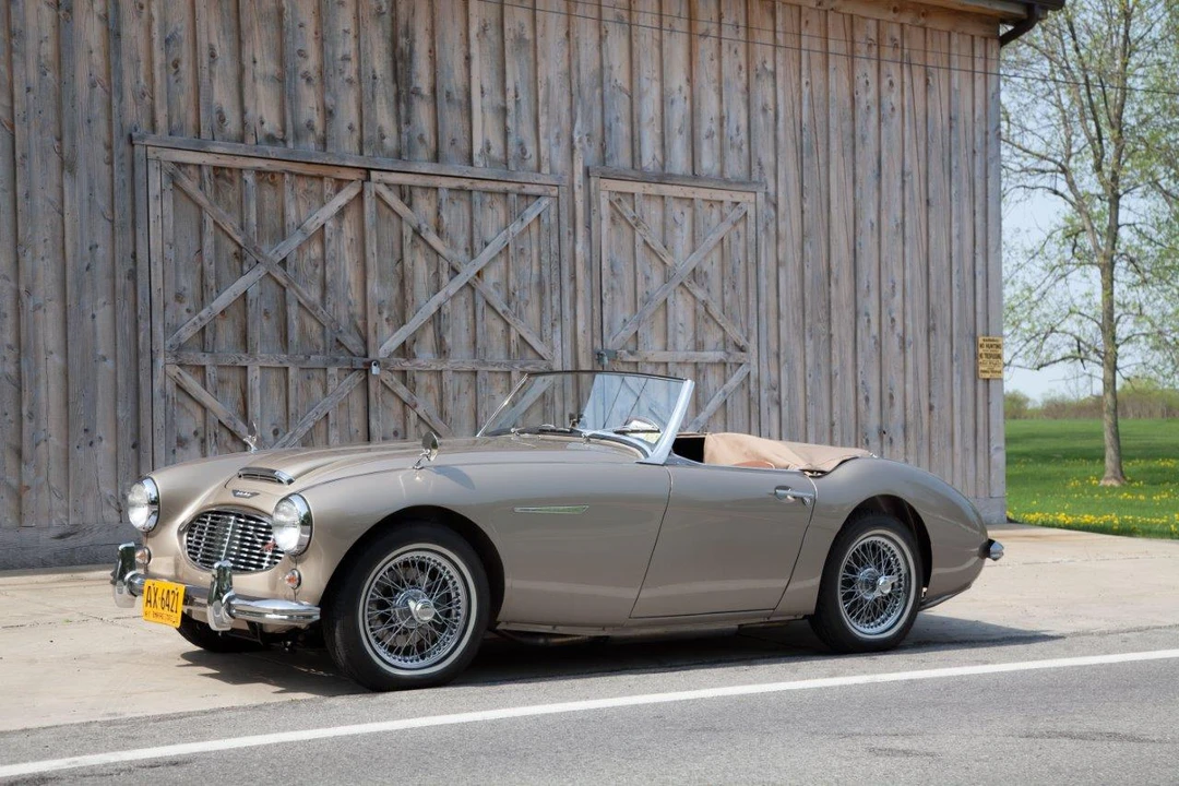 1957 Austin-Healey 100-6 - Image 9 of 31