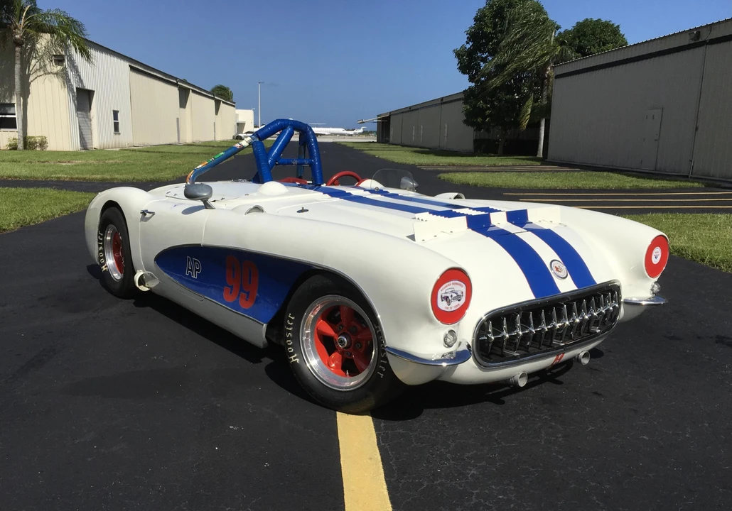 1957 Chevrolet Corvette C1 - Image 10 of 31