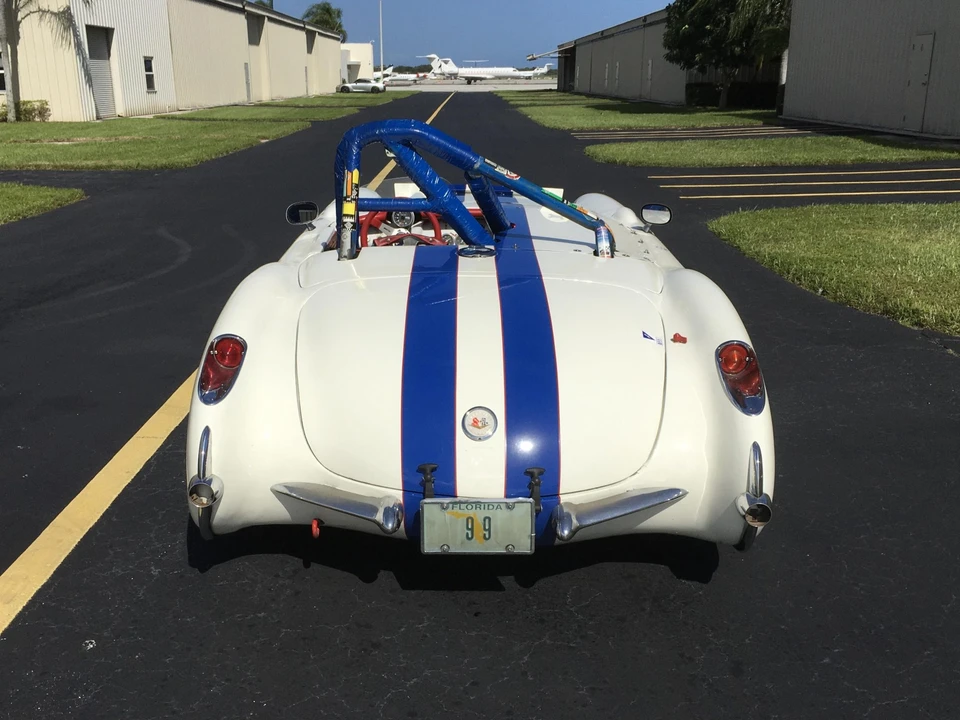 1957 Chevrolet Corvette C1 - Image 7 of 31