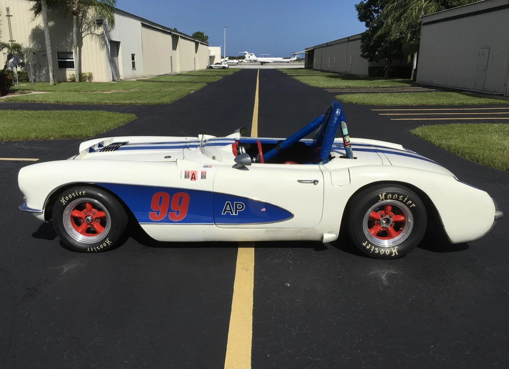1957 Chevrolet Corvette C1 - Image 3 of 31