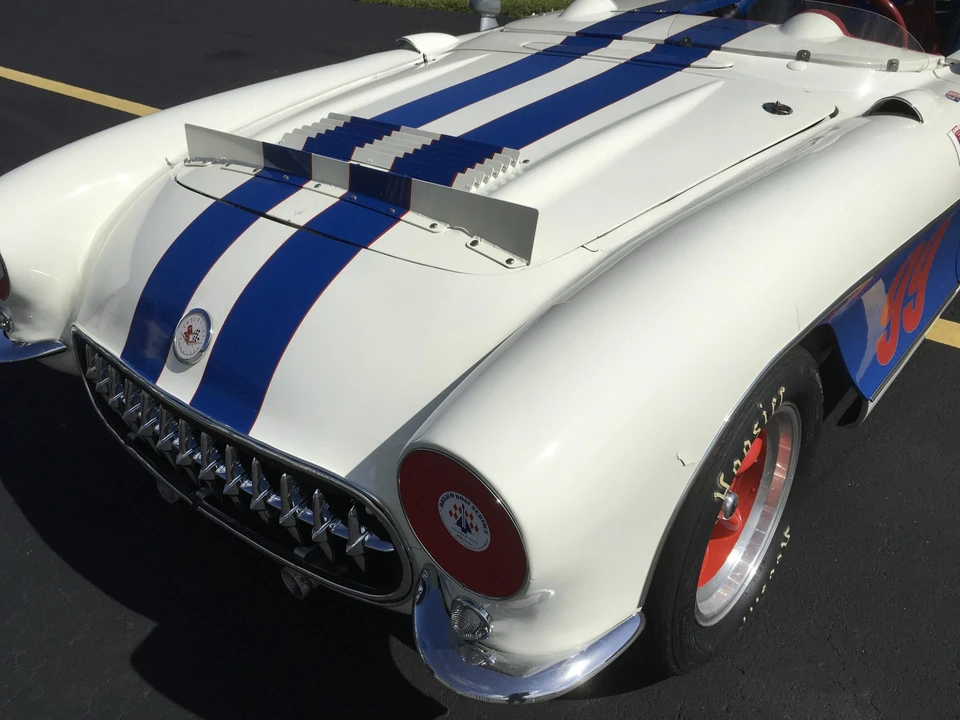 1957 Chevrolet Corvette C1 - Image 16 of 31