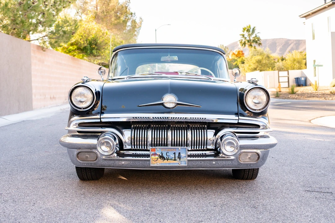 1957 Pontiac Star Chief - Image 11 of 31