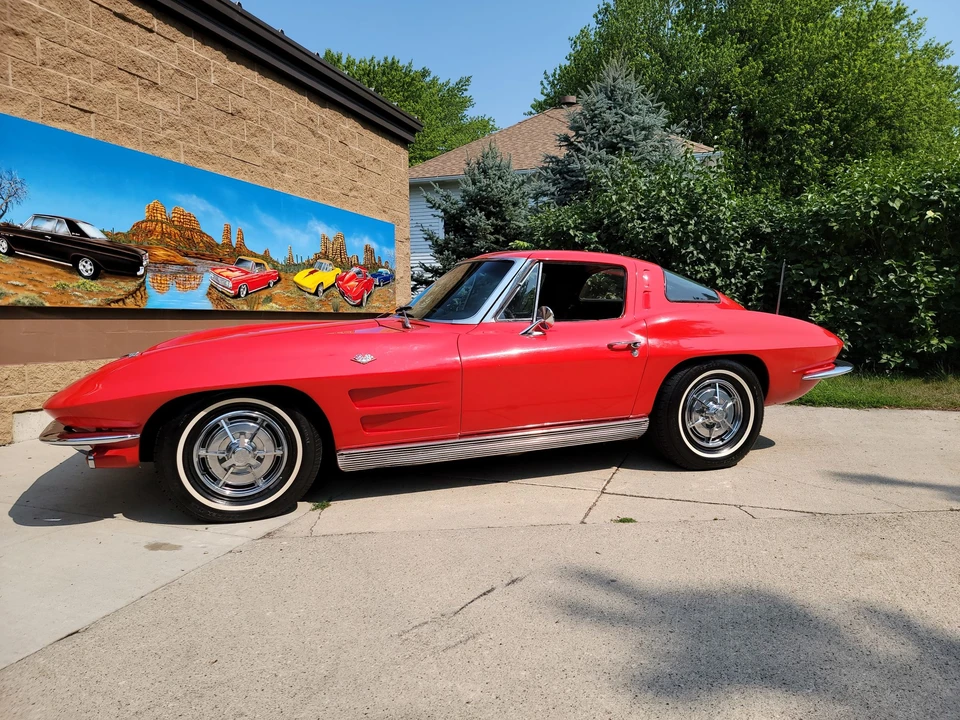 1963 Chevrolet Corvette C2 - Image 6 of 31