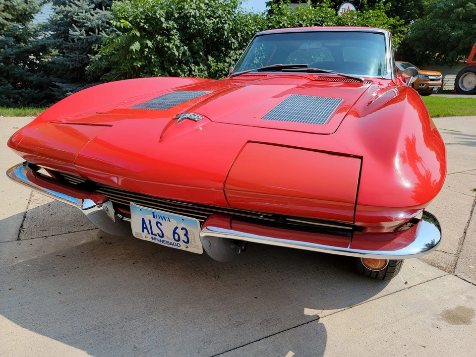 1963 Chevrolet Corvette C2 - Image 16 of 31