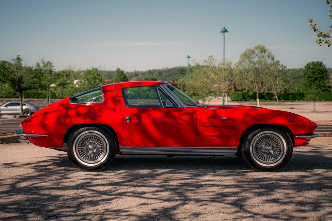 1963 Chevrolet Corvette C2 - Image 8 of 31
