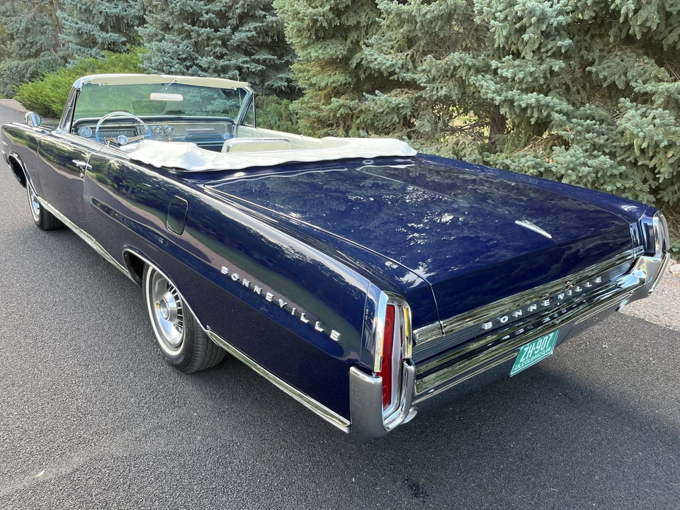 1964 Pontiac Bonneville 2nd Gen - Image 15 of 31