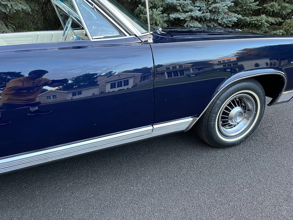 1964 Pontiac Bonneville 2nd Gen - Image 27 of 31