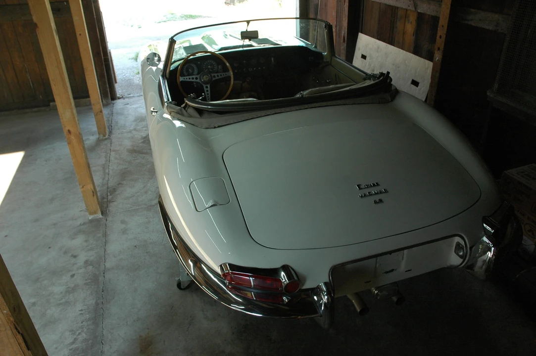1965 Jaguar E-Type Series 1 - Image 16 of 31