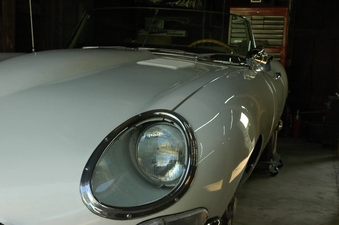1965 Jaguar E-Type Series 1 - Image 26 of 31