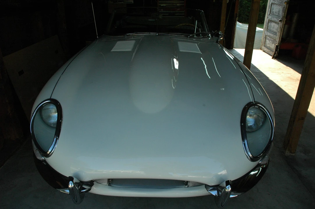 1965 Jaguar E-Type Series 1 - Image 2 of 31