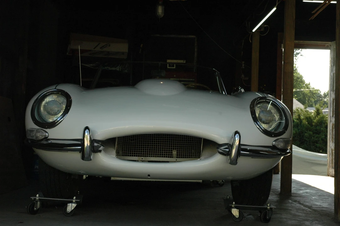 1965 Jaguar E-Type Series 1 - Image 5 of 31