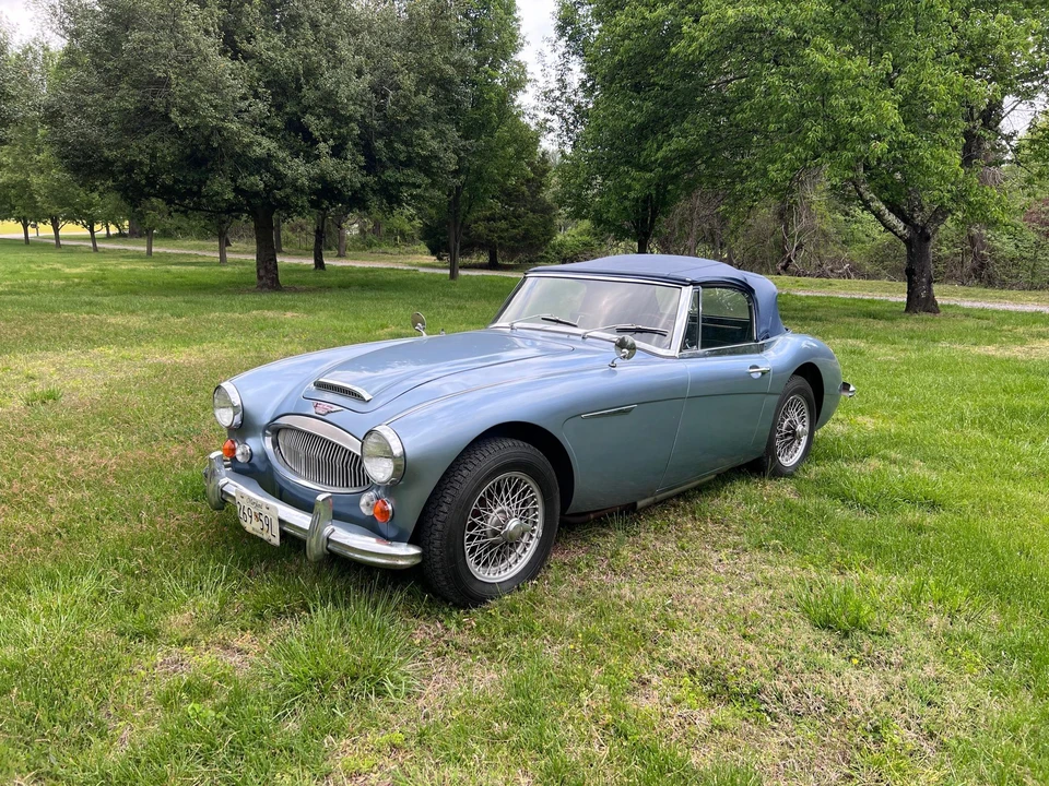 1966 Austin-Healey 3000 Mark III - Image 26 of 31