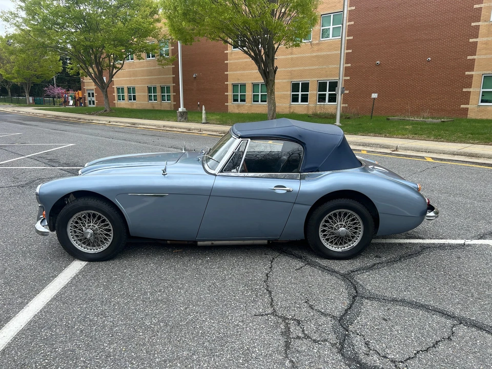 1966 Austin-Healey 3000 Mark III - Image 17 of 31