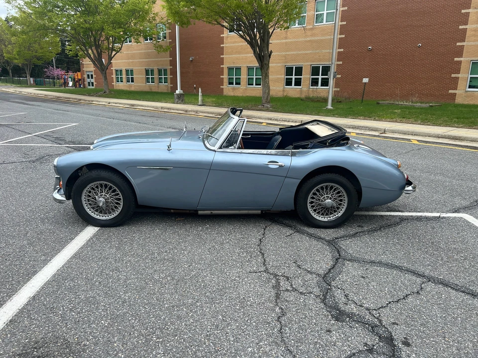1966 Austin-Healey 3000 Mark III - Image 9 of 31