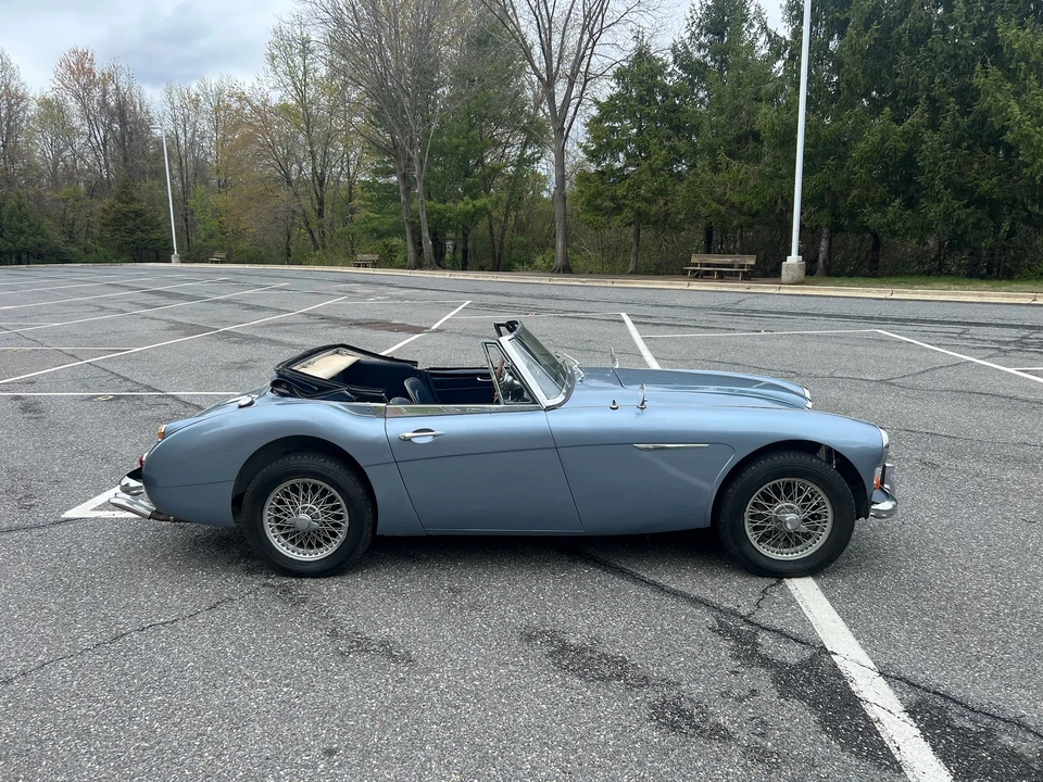 1966 Austin-Healey 3000 Mark III - Image 5 of 31