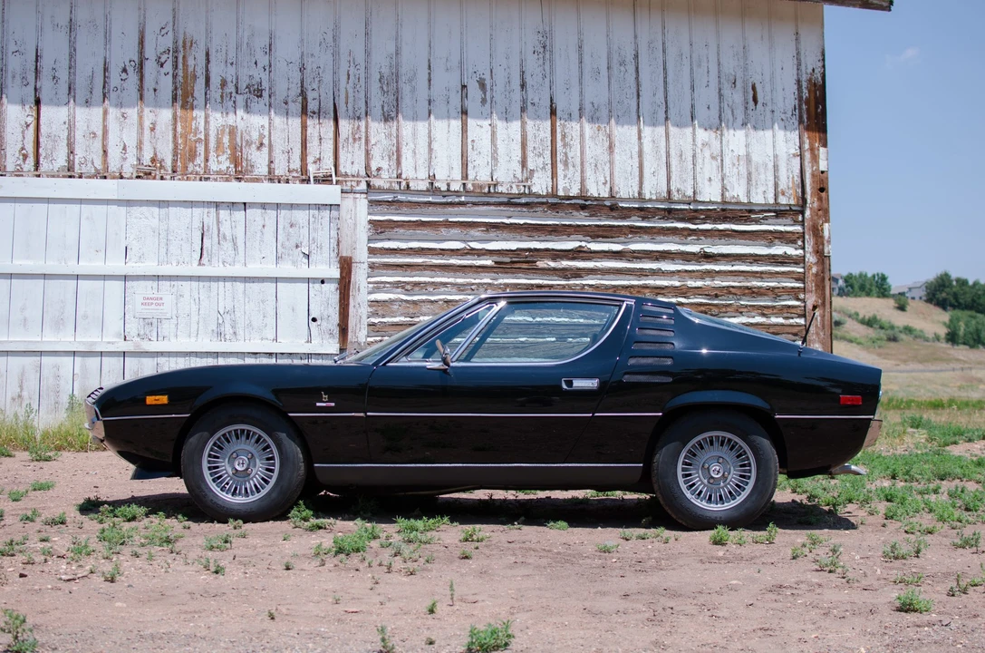 1972 Alfa Romeo Montreal - Image 13 of 31