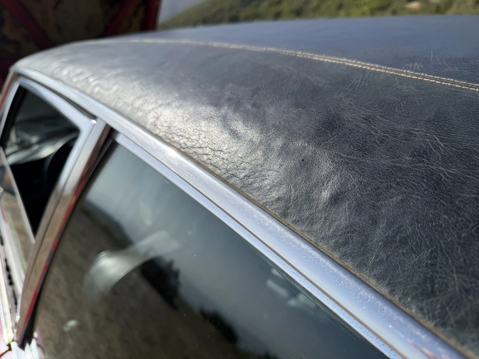 1972 Jensen Interceptor - Image 28 of 31