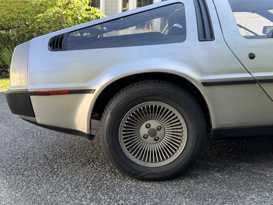1981 DeLorean DMC-12 - Image 25 of 31