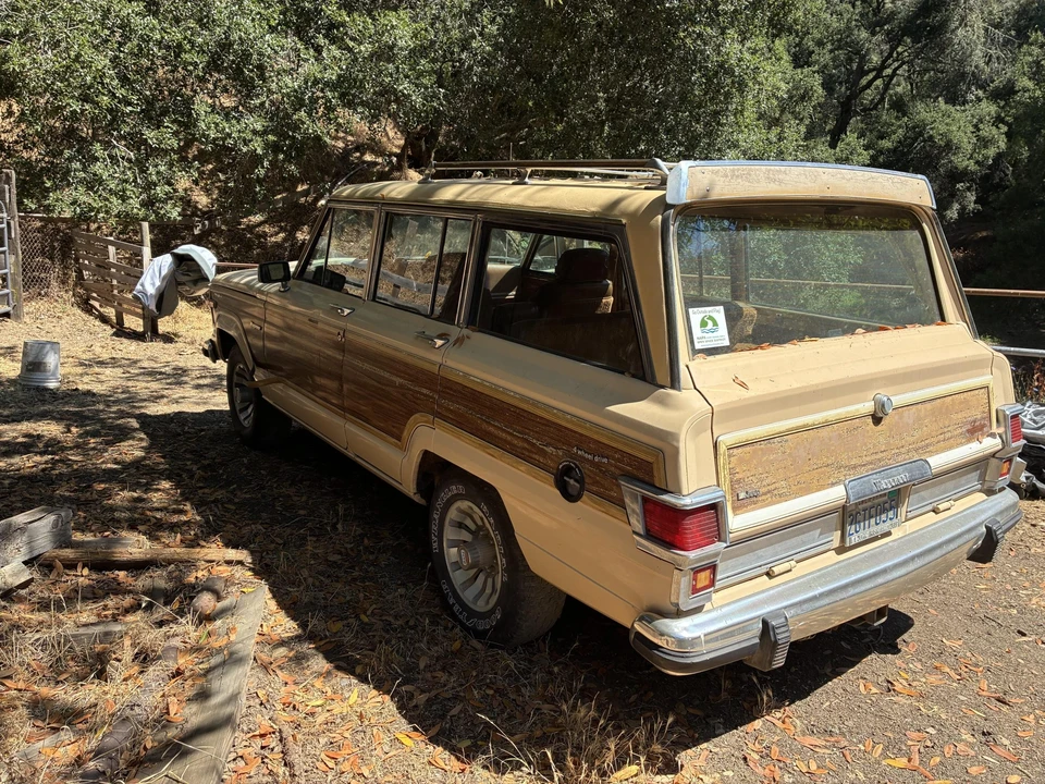 1982 Jeep SJ Wagoneer - Image 3 of 31