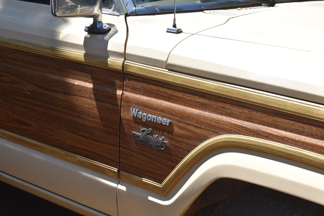 1982 Jeep SJ Wagoneer - Image 18 of 31