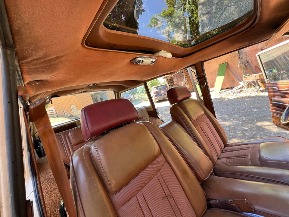 1982 Jeep SJ Wagoneer - Image 27 of 31