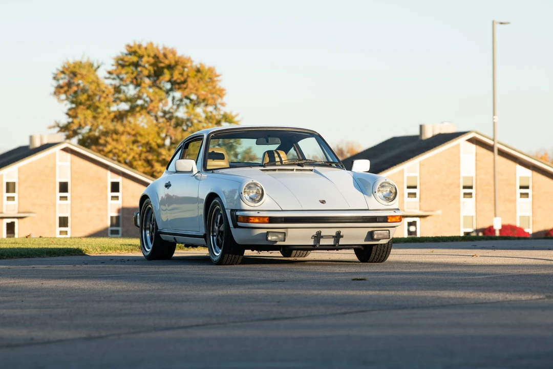 1982 Porsche 911 Carrera SC - Image 2 of 31