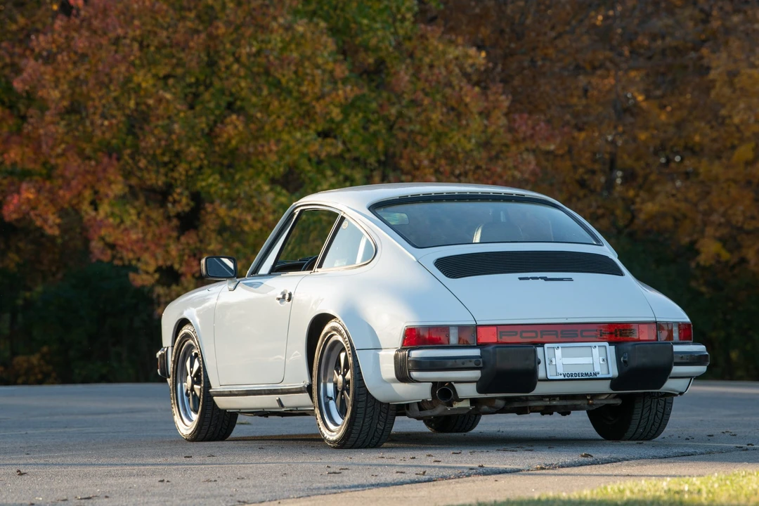 1982 Porsche 911 Carrera SC - Image 11 of 31