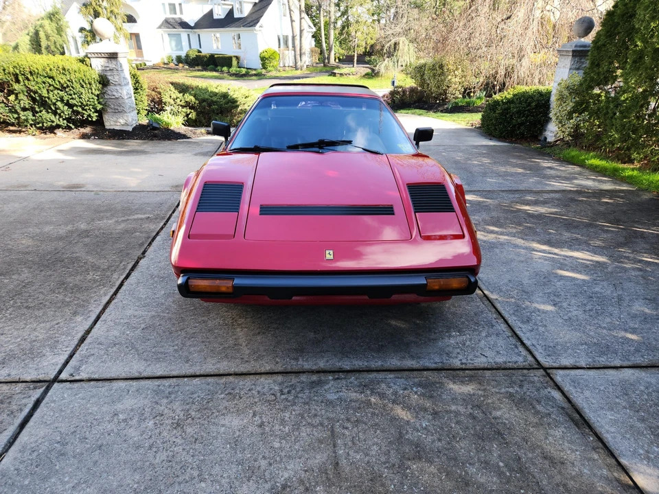 1985 Ferrari 308 GTS QV - Image 8 of 31