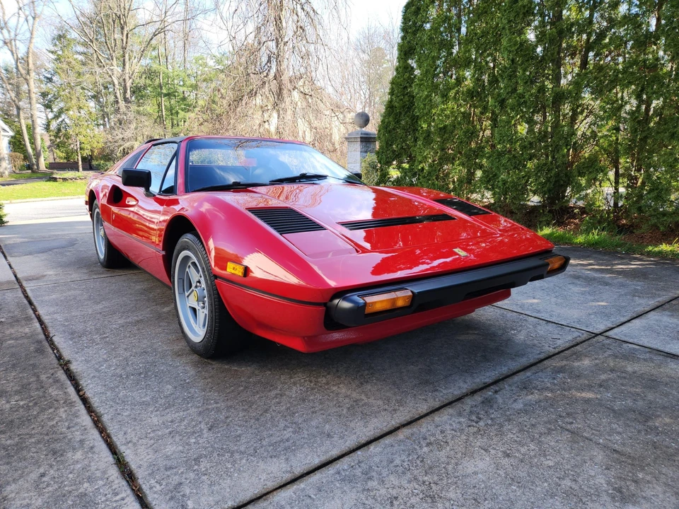 1985 Ferrari 308 GTS QV - Image 12 of 31