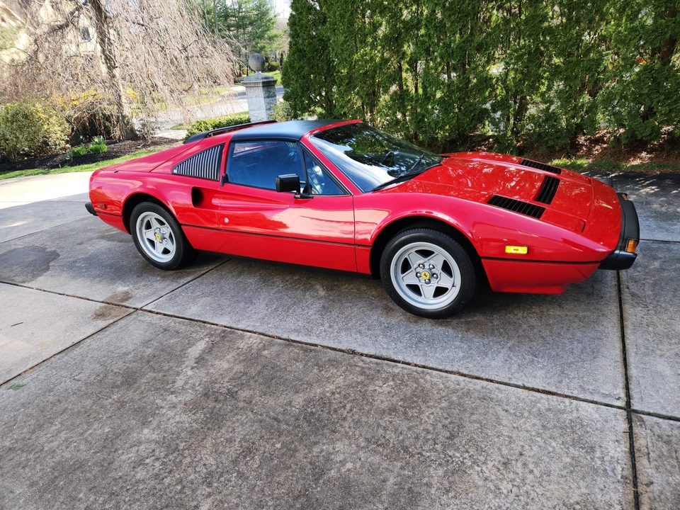 1985 Ferrari 308 GTS QV - Image 13 of 31